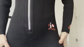Thick scuba wetsuit rubber mask and gasmask tease