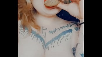 Elf eats a cookie
