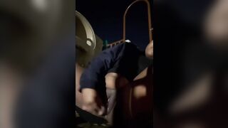 Poor homeless bimbos let a huge penis baller banged her to make a phone call at the park