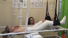 Bonnie half body cast making