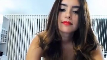 Hot Ass Hottie Deserves A Enormous Sex Toy
