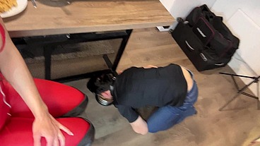 Slave Femdom Podcast Feeding