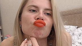 Sweet delicious red lips! MP4