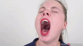 InsideMyMouth - Paja - shy saliva girl (HD)