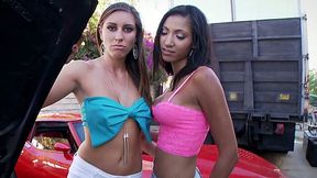 Lola Foxx, Capri Cavanni, Ash Hollywood, Rylinn Rae, Sadie Santana in compilation sex video