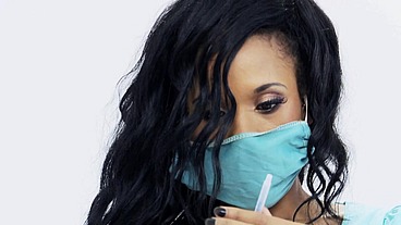 Keisha Gets Her Patient Off