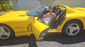 Sushii Pedal Pumping a Dodge Viper 4k