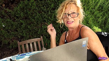 Pussy writing class with your mature teacher.
