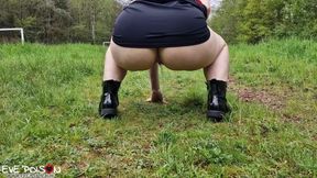 Lusty EvePoison loves being naughty and pissing in public