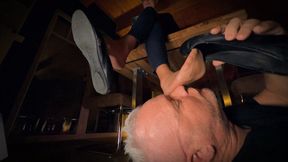 The nice neighbour lady - MP4 HD