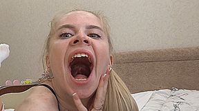 Yawning from Blondie! MP4