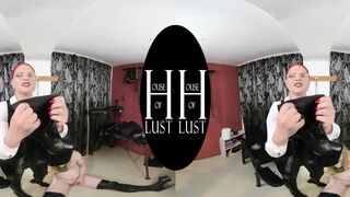 sexy Andreea - dont Sniff my Leather