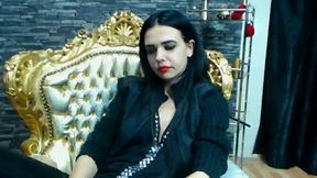 Sexy Brunette Smoking in Chat