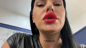 Giantess custom