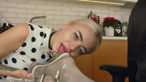 Weronika Train Obedient Khaleesi - Part 1 - 4096x2304 - 4K