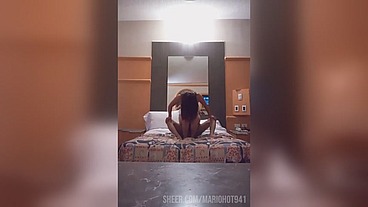 AMIGA INFIEL DEL TRABAJO EN HOTEL DE LIMA