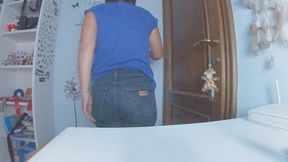 admire my awesome cowgirl wrangler jeans