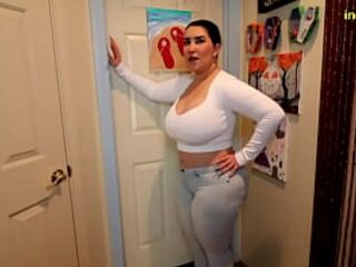 girls need the bathroom and piss themselves 2025
