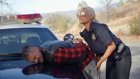 Booty MILF cop Bridgette impassioned sex