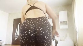 Double-Fisted Booty Pleaser Needs Finger Frenzy Now