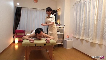 Uncensored Old Young Sex at Japanese Massage Parlour with Skinny Teen