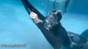 Gas Mask Underwater Panic Training Greasy Rose