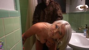 Big Foot's Deadly Hunt for Pure Pussy