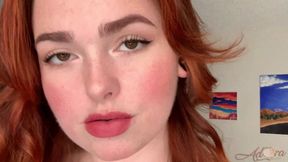 Big Eyed Face Fetish (mp4)