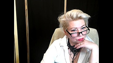 Amateur MILF Pornstar AimeeParadise - All the secrets of a mature Russian Sexwife in one movie.!. ))