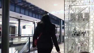 Amateur MILF needs money so she fucks with an agent for some cash