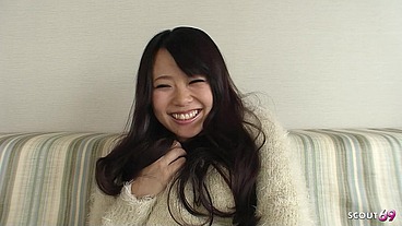 Petite Japanese Teen in Nylon Pantyhose get intense Orgasm by older Guy at Uncensored JAV Casting