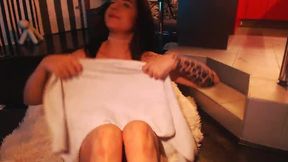 Group: Creamy cum! Dildo plaay. The start with small striptease. If you want to give me extra extra pleasure, you can do that with your tips (vibration toy on)