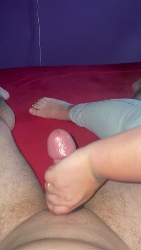 Spectacular moment from &quot;Zsaklin&#039;s amateur handjob video&quot;