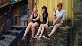1201 SMOKEBREAK Amber Mia and Roxie Post Shoot Smoke and Chat