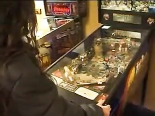 Z44B 1010 In The Arcade