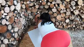 The neighbor's wife is stuck, she thought it was her husband who was fucking her :) quiet I didn't cum inside - Silent video