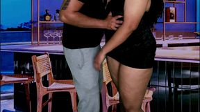 hermosa brasilena me baila por dinero y termino fallandola en bar publico!!