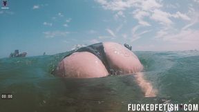 wmv Free diving fins under open sea sexy latina goddessmv