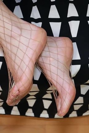 High Heels &amp; Fishnet Fantasy - up-close Teasing