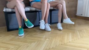 THREE NIKE SNEAKERS - MOB Mobile Version