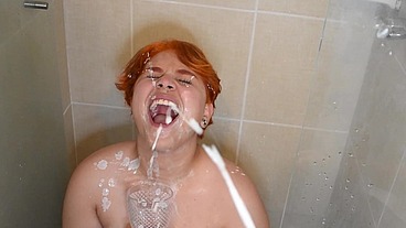 Crazy "Dildo Gangbang" at the Bathroom ends with a lot of cum