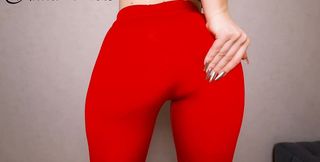 PAWG in Red Leggings and High Heels Wags Her Ass and Masturbates Her Pussy Close up