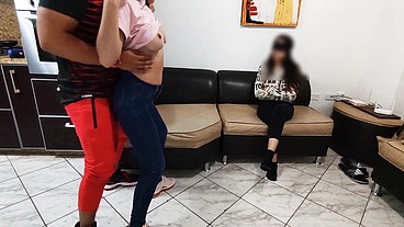 Mi Novia no quiere ver como Entreno a mi Cuñada Caliente Bailando reggaeton