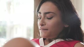Vanessa Moon Squeezes in Some Fresh Fleshy Fillings Over Academic Assignments