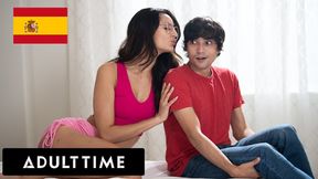 Eliza Ibarra's Mistaken Glasses Fiasco: Stepsibling&#x53D6;&#x4EE3;Boyfriend! WITH SPANISH SLEAZE SUBS