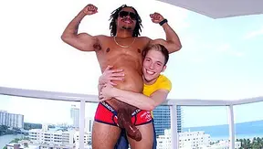Castro Supreme Pounds Jesse Jordin - It's Gonna Hurt
