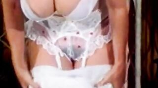 Candy Samples striptease off and on stage