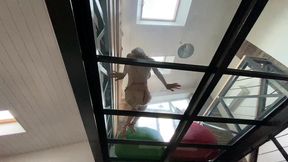 doing some experiments with glass floor and my body??so much fun as always ??