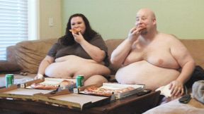 Fat Guy Eating Pizza With SSBBW Tiffany Cushinberry *WMV*