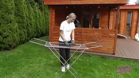 Sneaker-Girl Doro - Drying Rack Crush